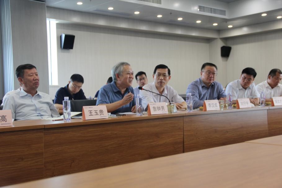 民生銀行董事、監事一行來藍曉科技調研